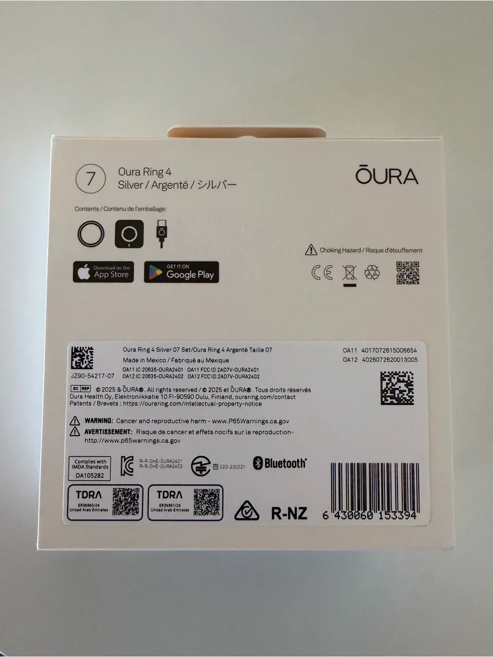 NWT [Unopened] Oura Ring 4 - Silver Color